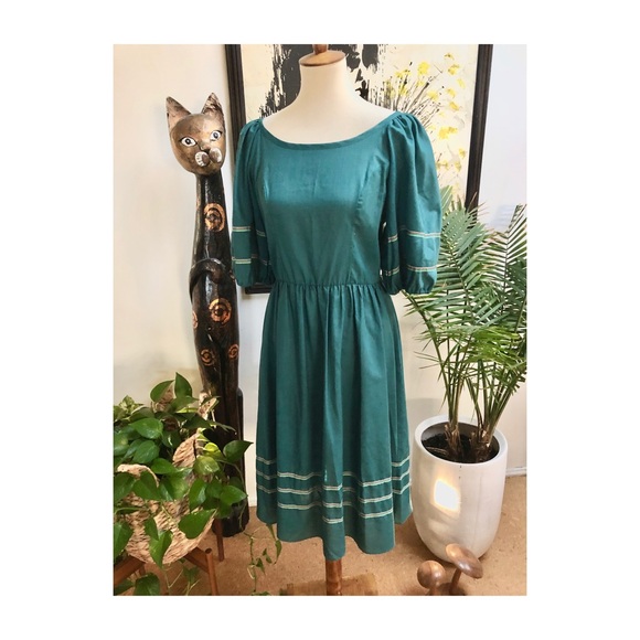 SOLD - Gorgeous vintage peasant dress - Picture 5 of 11